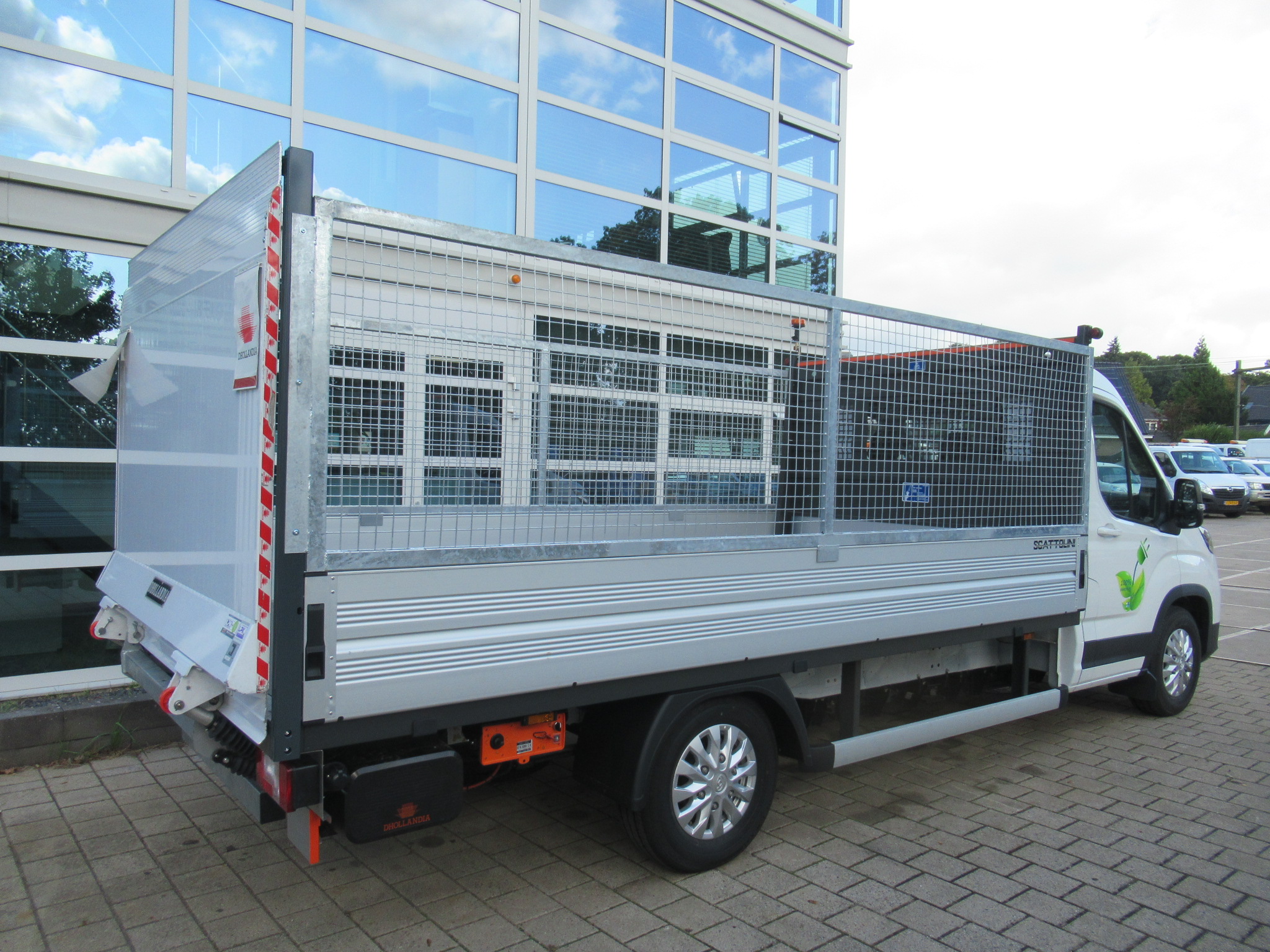 Maxus eDeliver9 Open laadbak